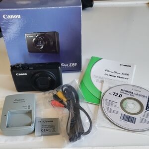 Canon PowerShot S95 Digital Camera Bundle
